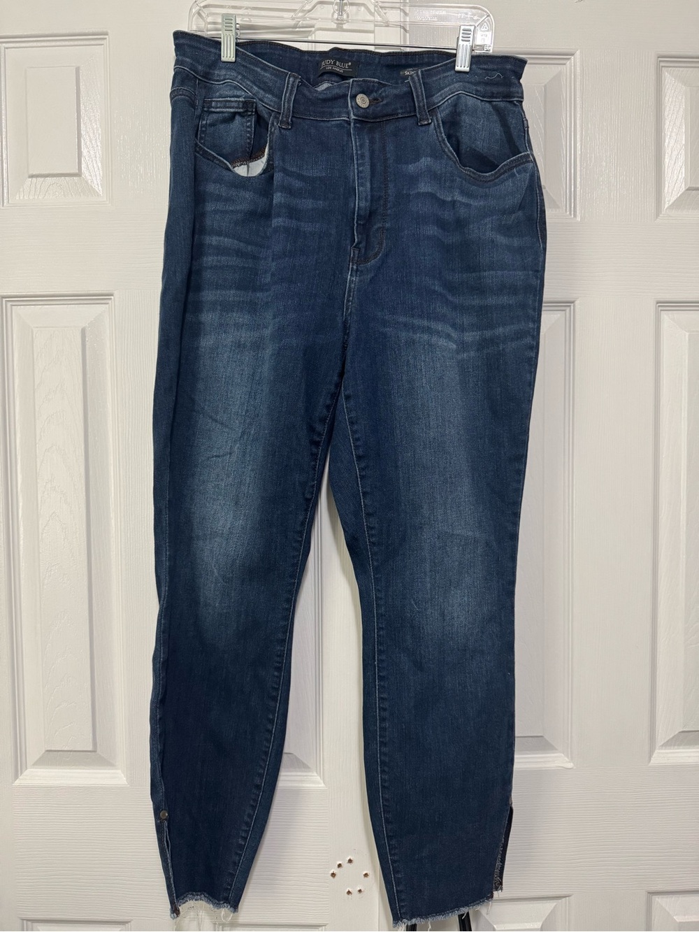Judy Blue Women’s Skinny Jeans - Dark Indigo Wash